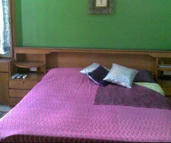 Aditya Service Apartment, Pune 4